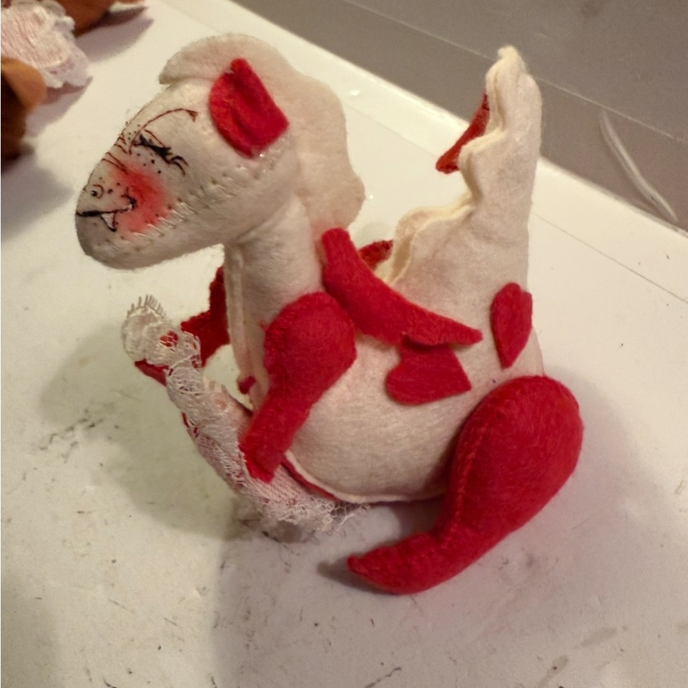 Annalee 5" Valentine Dragon - 1990 - Picture 3 of 7